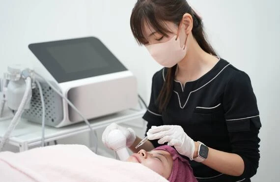小顔を目指すケア | 三重県鈴鹿市のエステならcocove